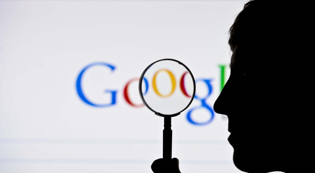Google termina ban em anúncios de criptomoedas