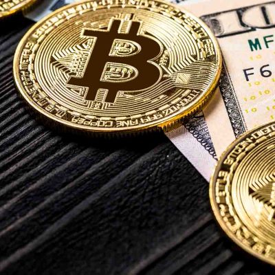 O Bitcoin sofreu 'xeque-mate'? Criptoativos que acumularam ganhos de mais  de 21.000% em 2021 agora podem transformar investimento de R$ 5 mil em até  R$ 1 milhão – Money Times