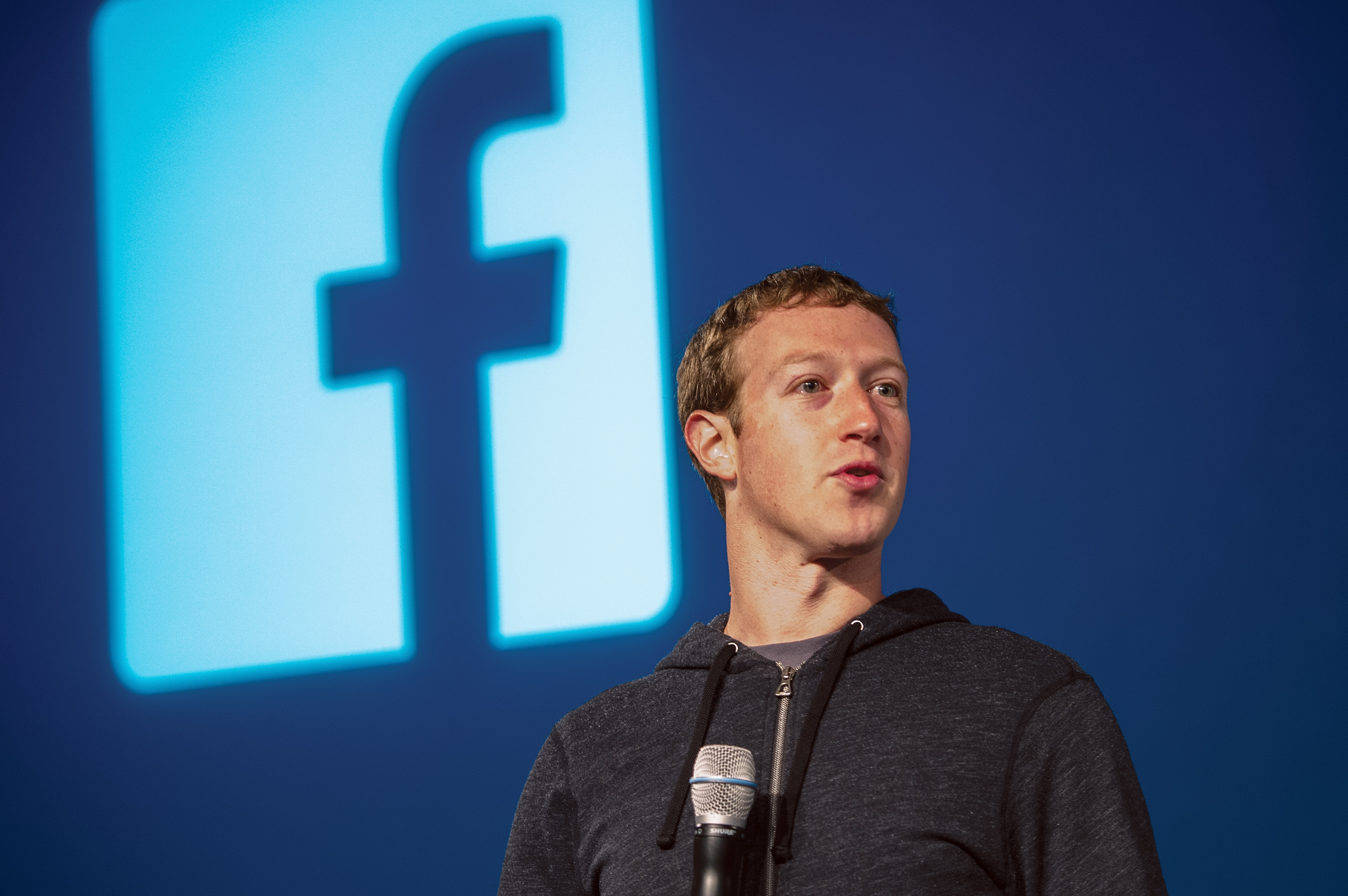 Facebook retira banimento de alguns anúncios sobre criptomoedas
