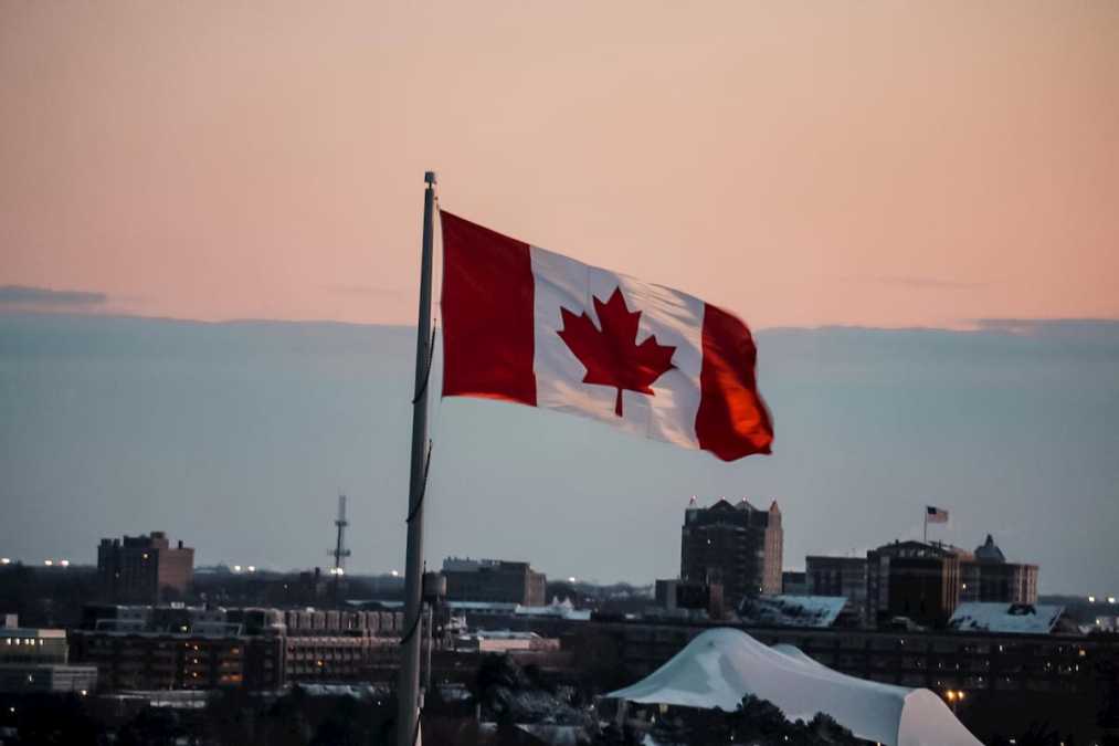 Banco Central do Canadá planeja criar criptomoeda própria