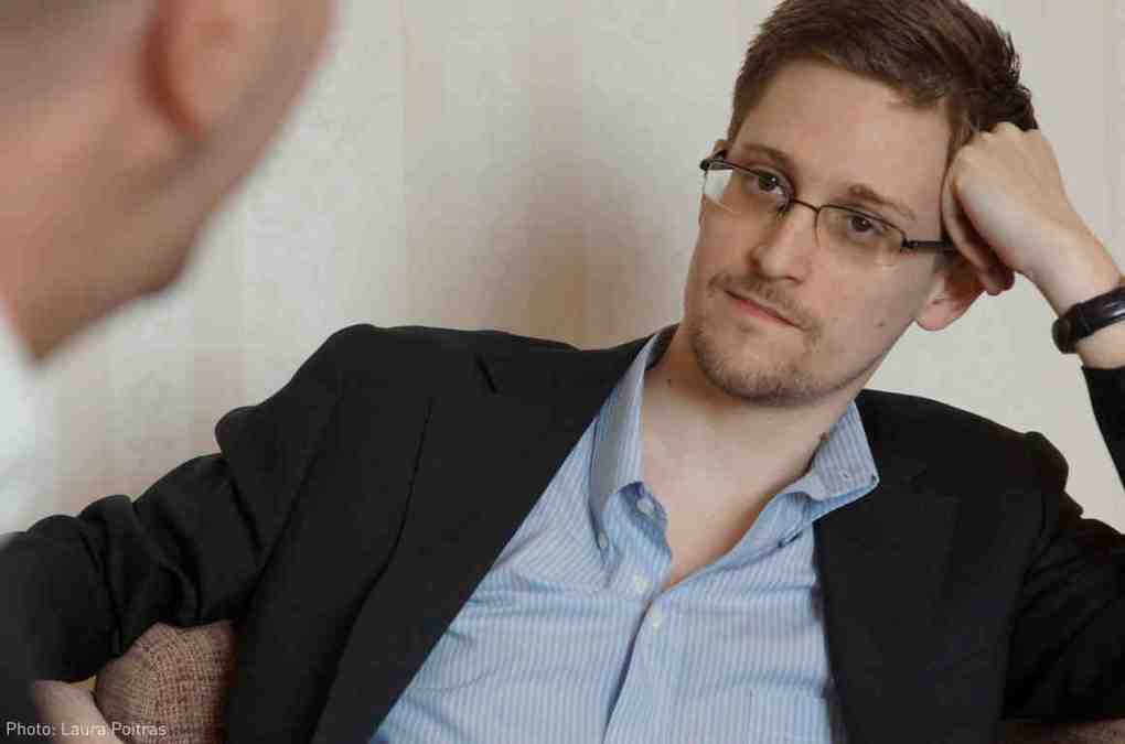 Edward Snowden sente que o momento é bom para comprar Bitcoin