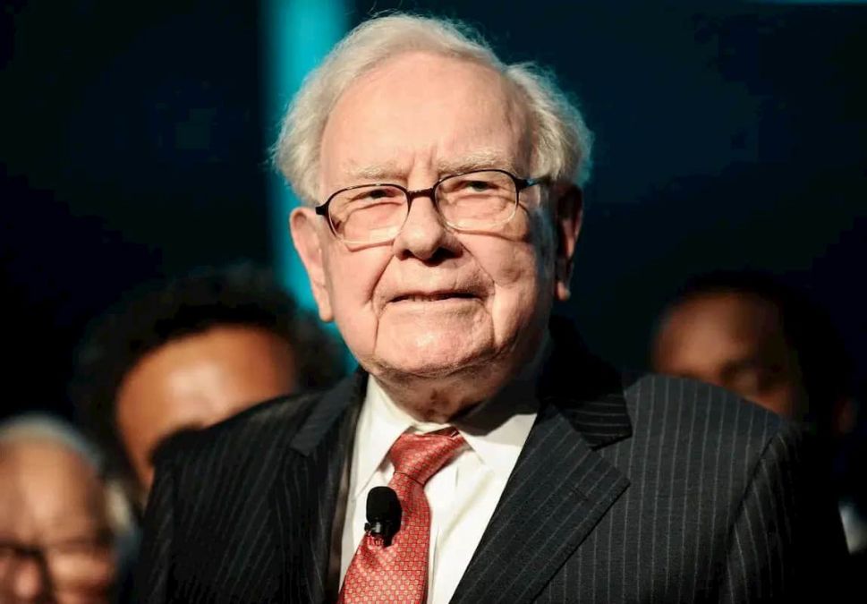 Warren Buffett silenciosamente controla o blefe do mercado de ações