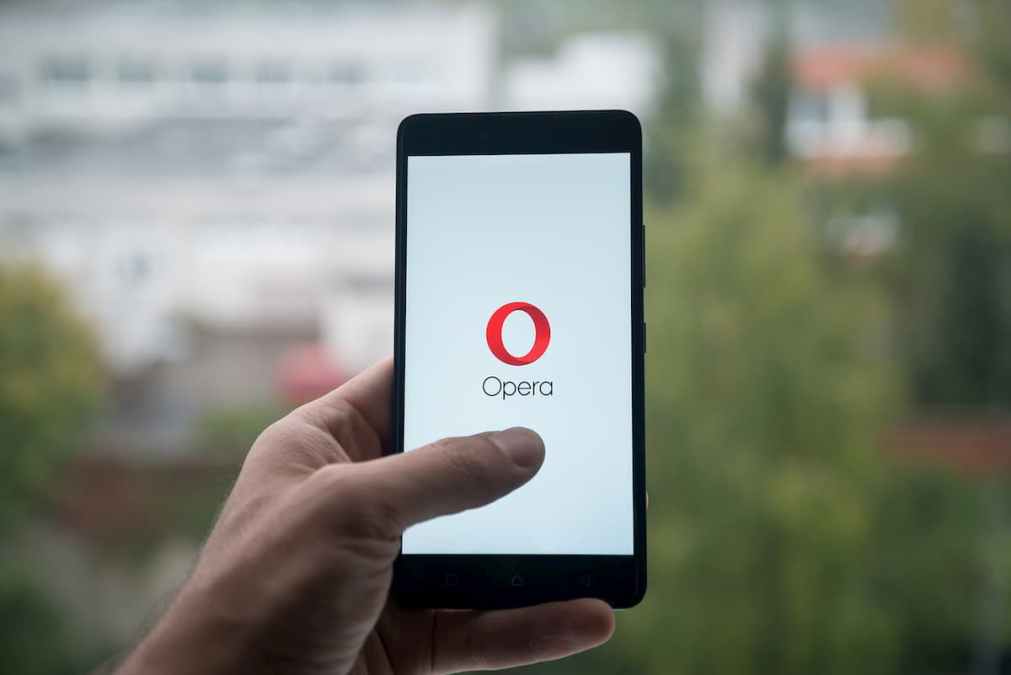 Opera planeja comprar um banco digital na Lituânia