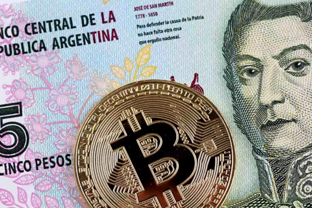 Bitcoin se torna alternativa para Argentina economicamente fraca