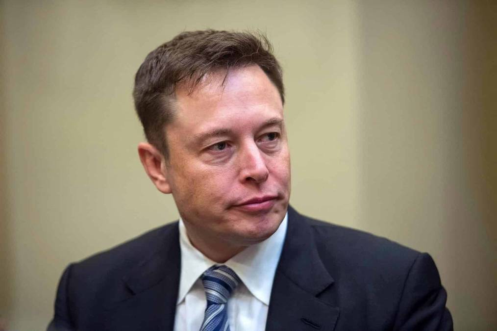 Elon Musk alega nunca ter recomendado a compra de criptomoedas