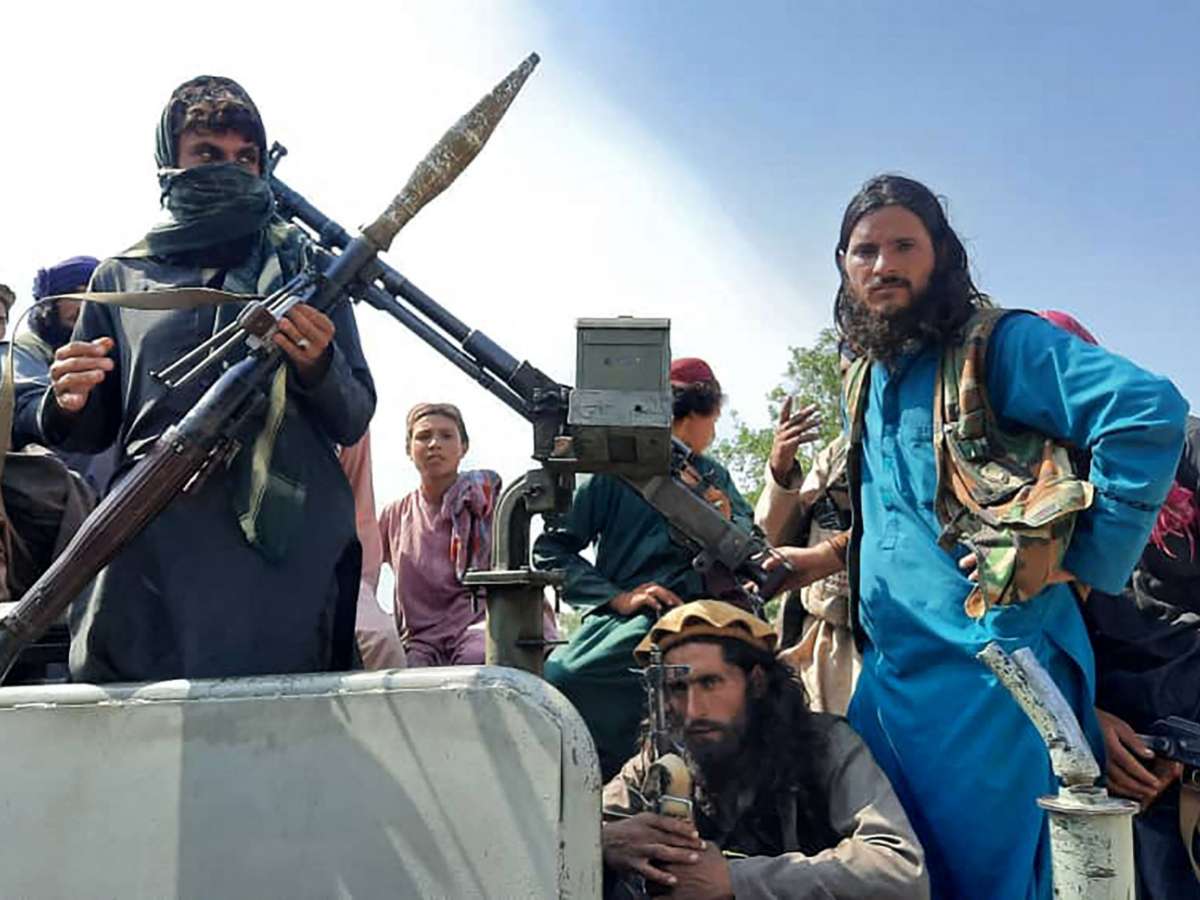 Talibã toma sistema bancário