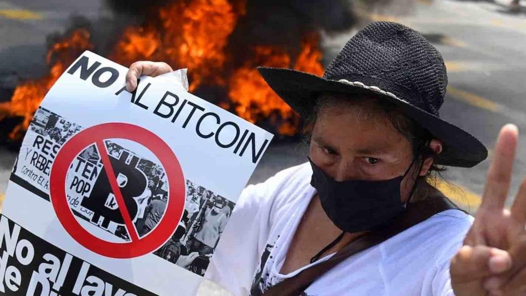 Protestante anti-bitcoin
