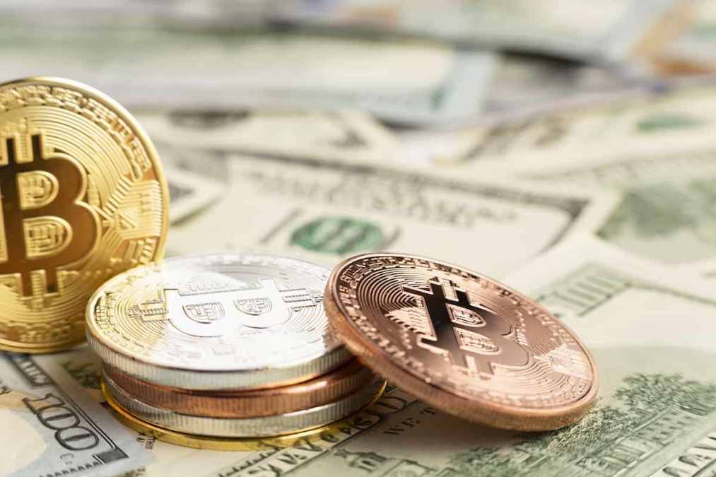 Varejo impulsiona compras de Bitcoin e dólar pode chegar a R$ 7, segundo análise – Resumo de Mercado