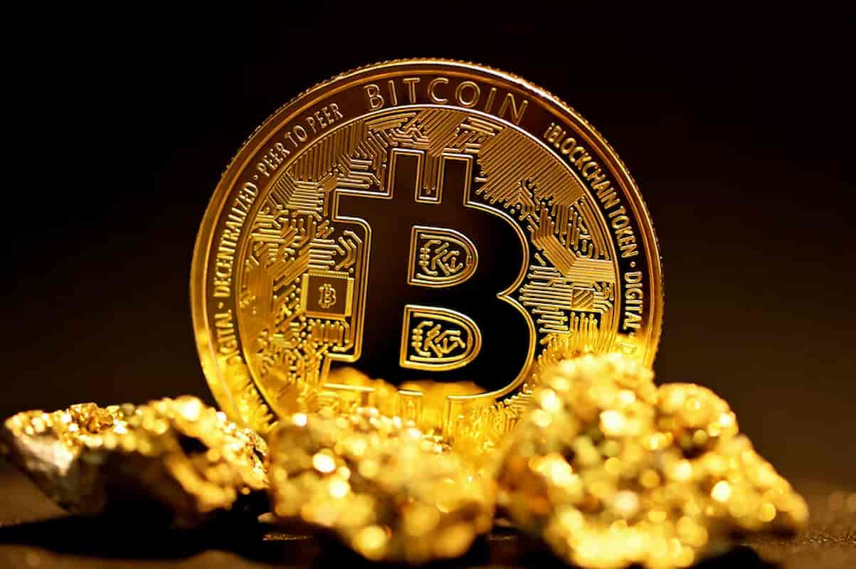 Bitcoin e ouro