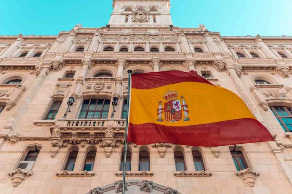 Autoridades espanholas planejam obrigar hodlers a revelarem o valor mantido em suas carteiras
