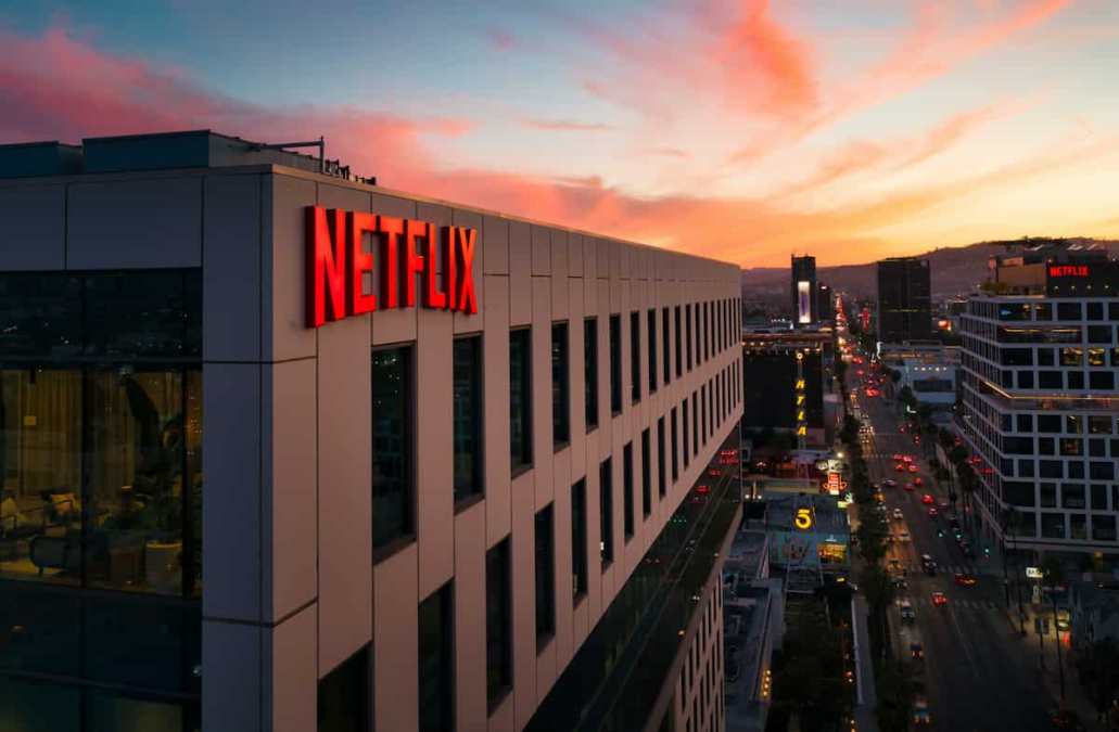 Grupo financeiro vende ações da Netflix, ameaçadas pela concorrência