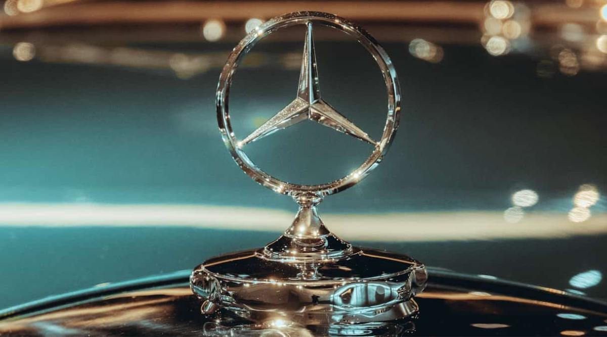 Polygon faz parceria com Mercedes-Benz para solução em blockchain