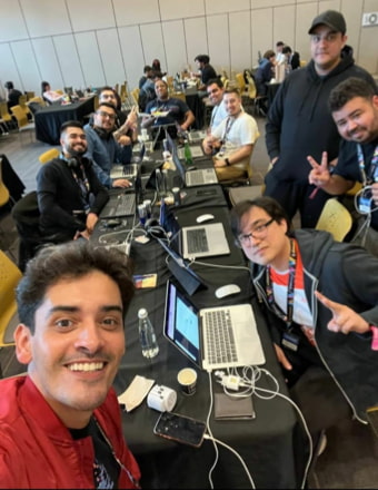 Brasileiros vencedores do Hackathon da Devcon