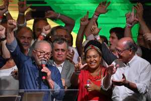 Lula Presidente do Brasil - Eleito em 2022, com Geraldo Alckmin ao lado.