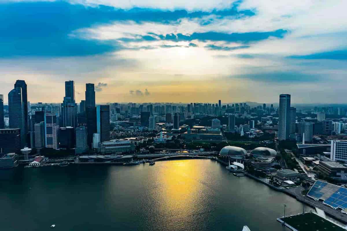 Interesse em Bitcoin e NFT cresce entre super-ricos de Hong Kong e Cingapura