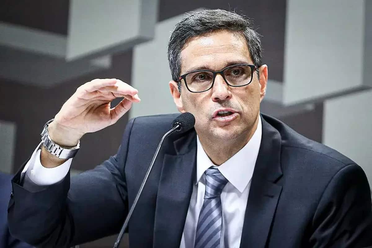 Roberto Campos Neto, Presidente do Banco Central do Brasil, menciona preocupação com criptoativos