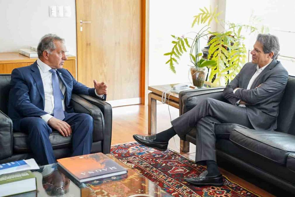 Haddad e embaixador argentino querem moeda do Mercosul
