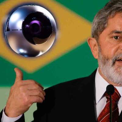 Lula com Orb da Worldcoin, a meoda Bolsa Família das criptos