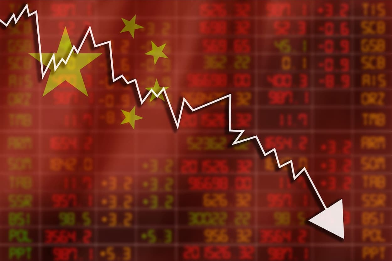 Mercado imobiliário chinês derrete:  CEO e CFO da Evergrande Presos enquanto a Crise se Aprofunda
