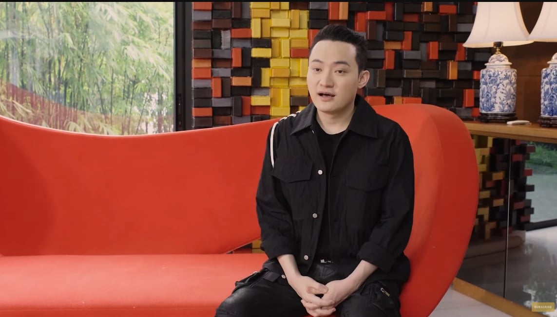 Duas corretoras prometem distribuir criptomoedas de graça para os usuários