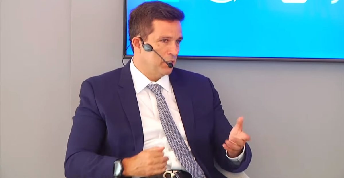 “Quanto mais perto as criptomoedas estiverem do governo, mais fácil será regular”, diz presidente do BC