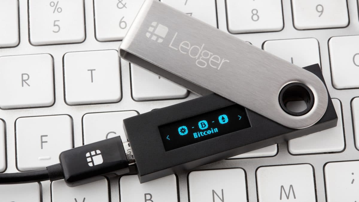 Ledger vai reembolsar usuários que perderam criptomoedas com hack