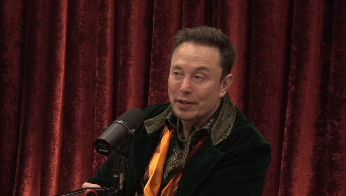 Elon Musk diz que não pensa muito em criptomoedas