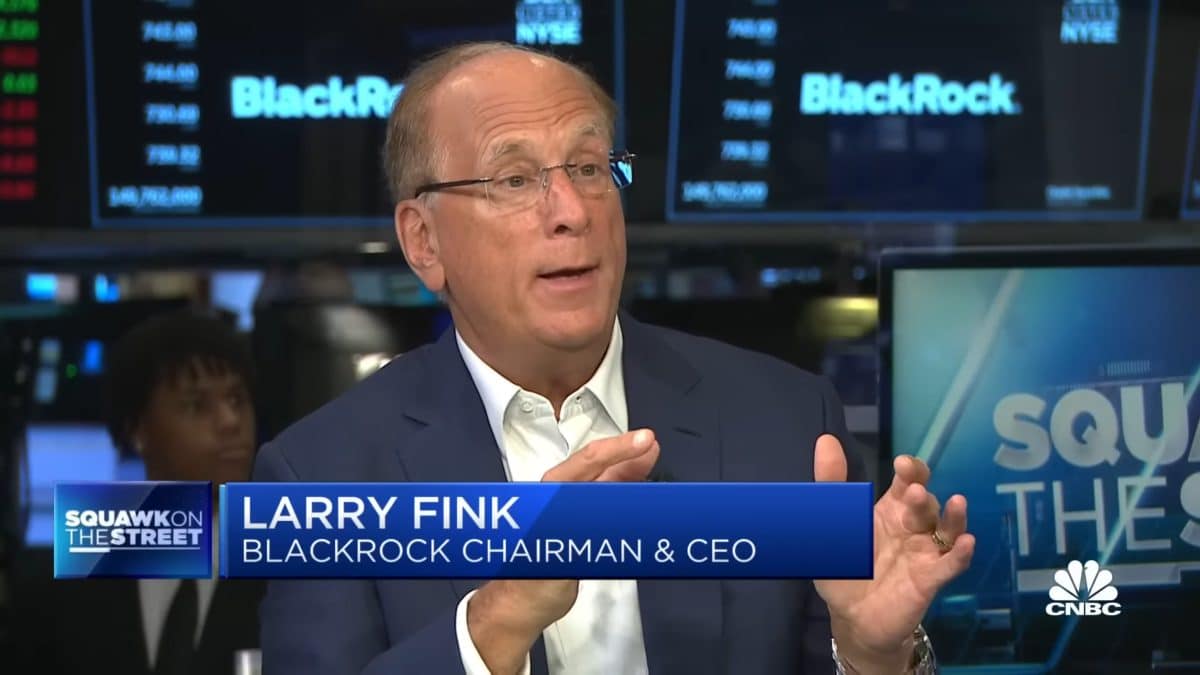 CEO da BlackRock defende Bitcoin como ferramenta contra governos