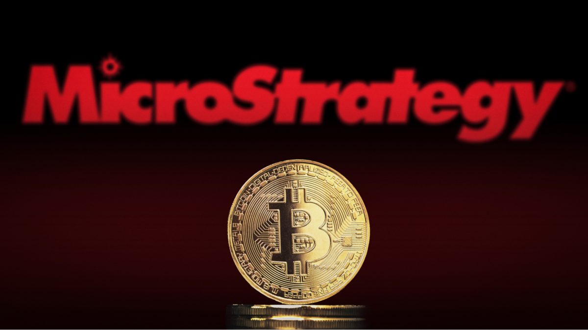 MicroStrategy compra mais R$ 4 bilhões em Bitcoin e já detém mais de 1% de toda oferta circulante