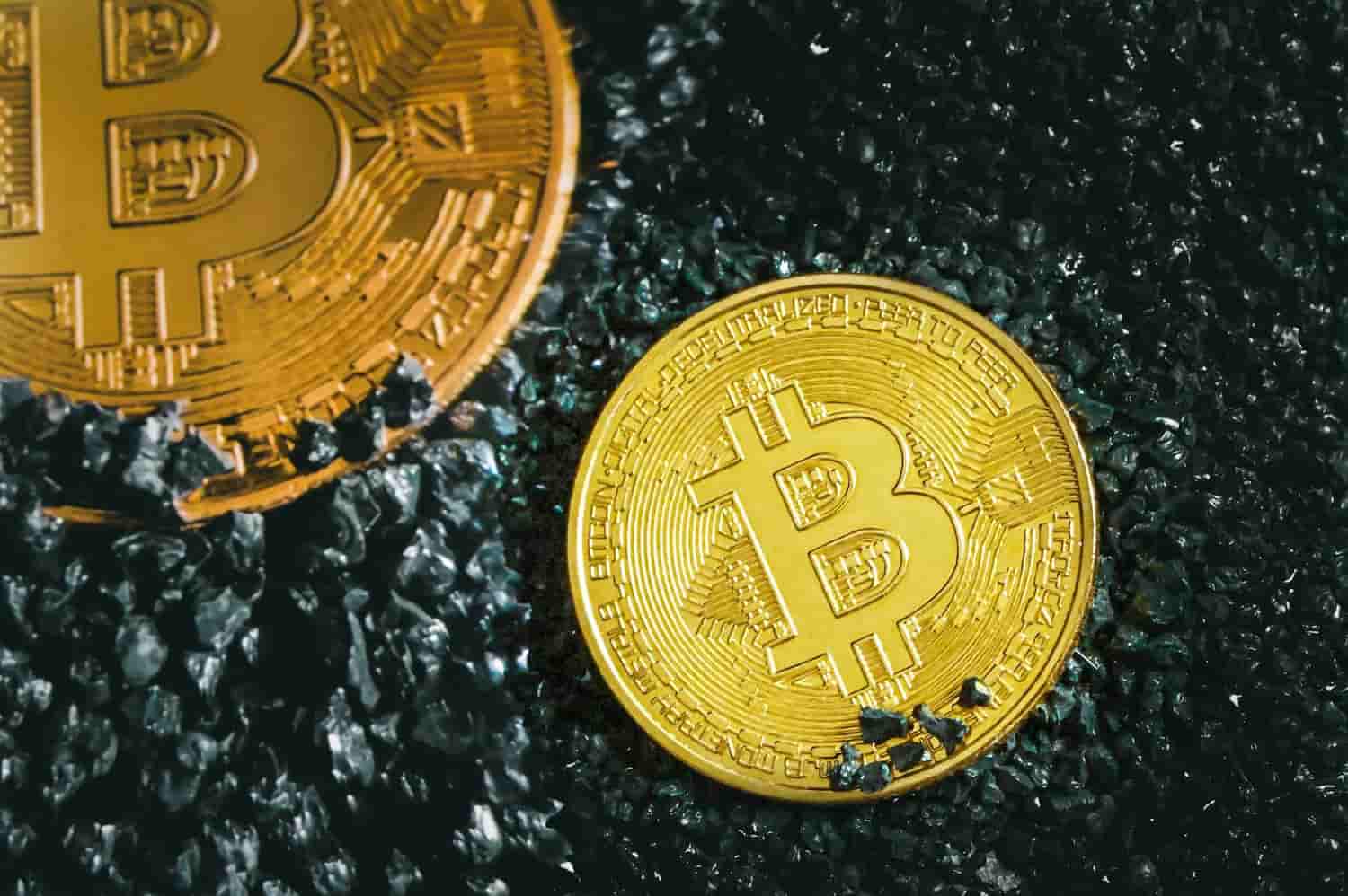 Halving do Bitcoin Desperta Alto Interesse na Pré-venda da Fezoo Exchange Entre Investidores de Avalanche & Cosmos