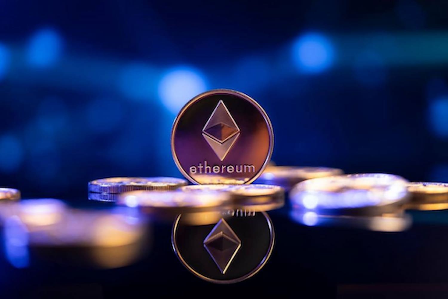 Baleias de Ethereum Acumulam Mais de $180 Milhões e Continuam Crescendo