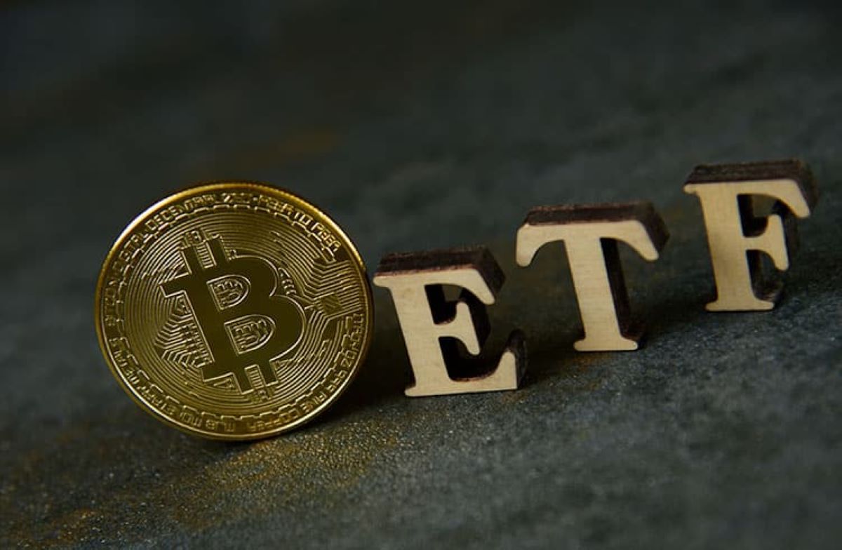 ETFs de Bitcoin dos EUA superam US$ 100 bilhões em ativos enquanto BTC caminha para US$ 100.000