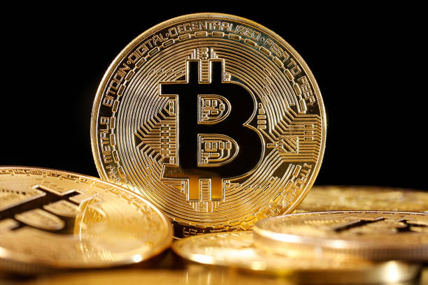 Caso otimista para Bitcoin a $300.000 é acionado após atingir nível crítico. 