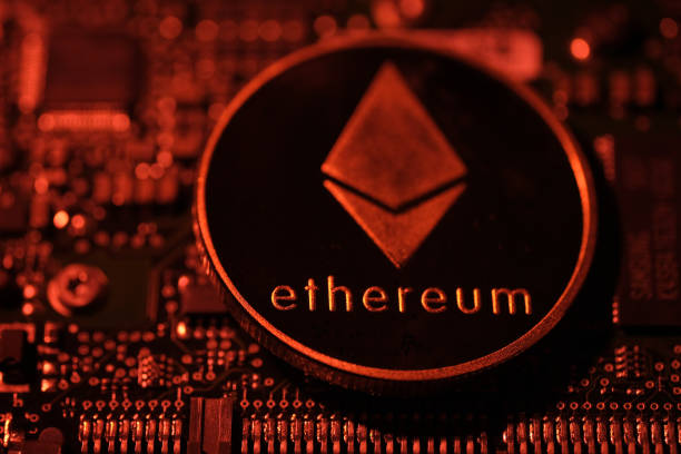 Preço do Ethereum Espremido em Canal de Queda – Touros Miram Rebound para $4.788 Se Este Suporte Se Mantiver 