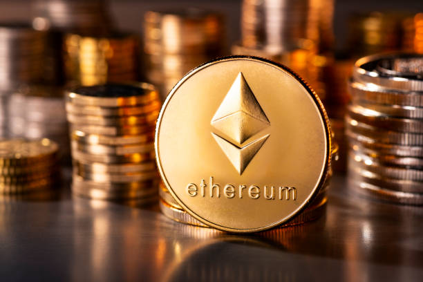 Ethereum em um Fogo Cruzado Entre $3.900 e $4.800, Será que $5.000 é o Próximo Marco? 
