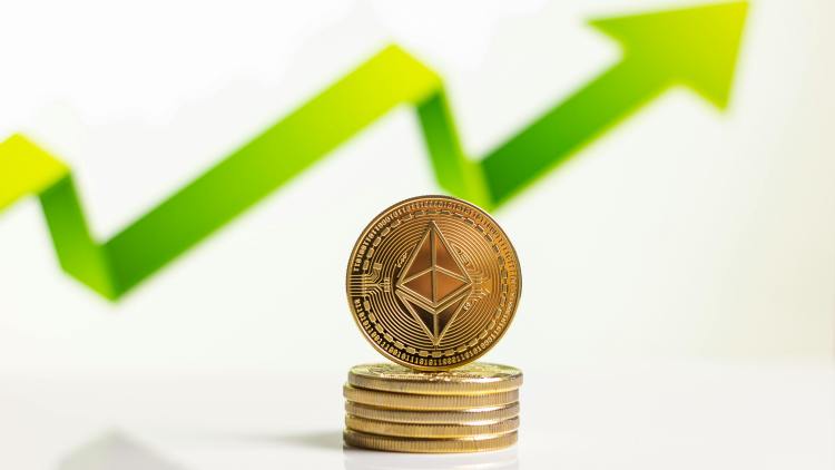 ETF Mania: Fundos de Bitcoin e Ethereum atingem recorde de US$ 40 bilhões na semana. 