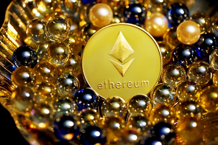 Preço do Ethereum Fica para Trás Apesar de Recorde Histórico em Transações Diárias – O Que Vem a Seguir para o ETH? 
