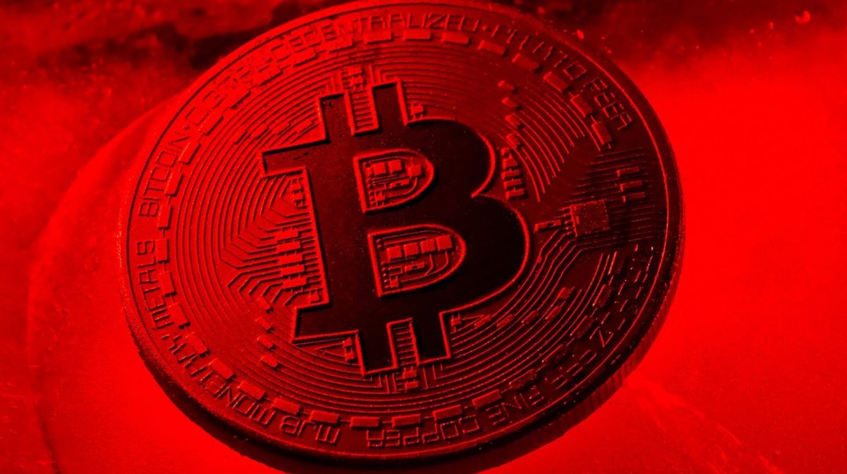 Bitcoin despenca abaixo dos US$ 110.000, desencadeando avalanche de liquidações!      