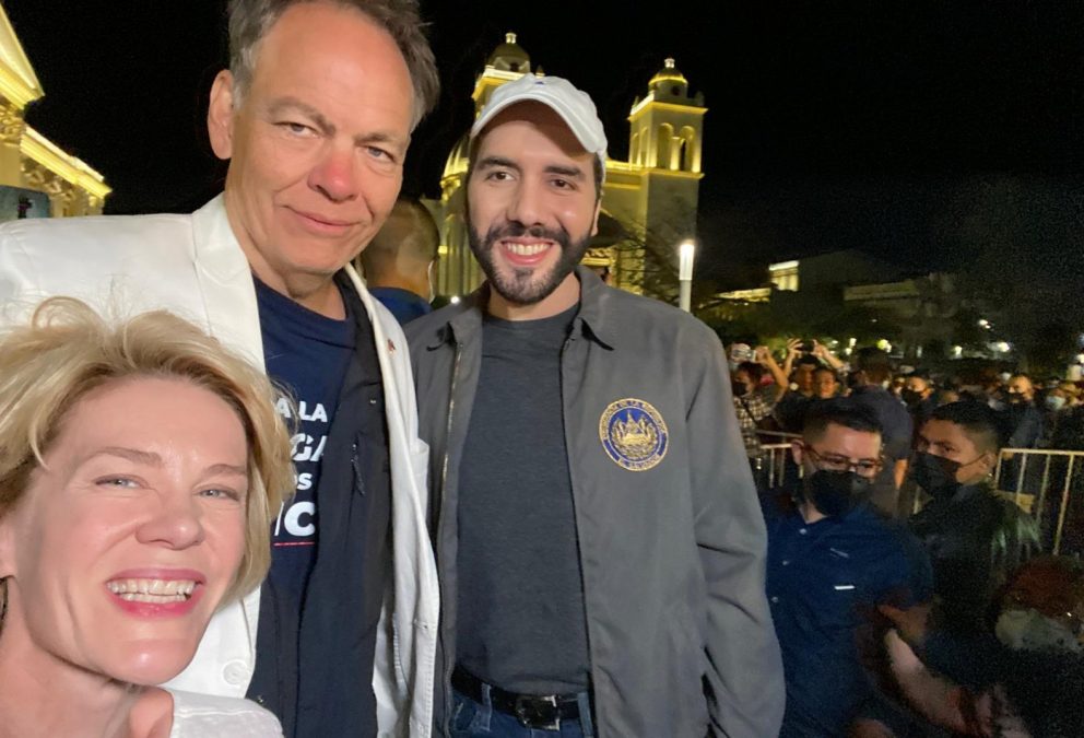 El Salvador se prepara para inaugurar seus revolucionários bancos de Bitcoin ainda neste ano!      