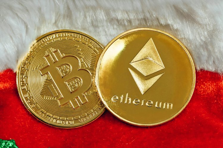 Baleias Apostam Alto Enquanto ETFs de Bitcoin e Ethereum Registram Entradas de $4,5 Bilhões 