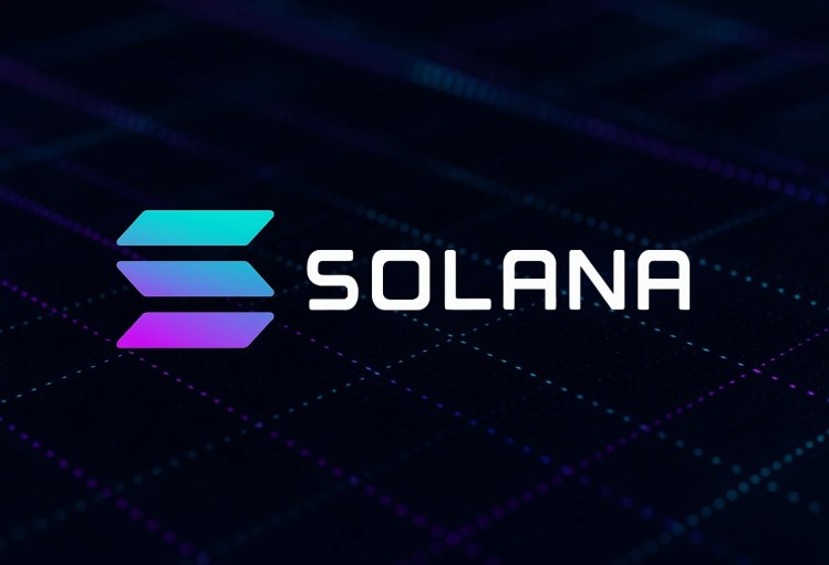Todos os Olhos em Solana: Oferta de Stablecoin de $15 Bilhões e Demanda por ETF Impulsionam Próxima Alta. 