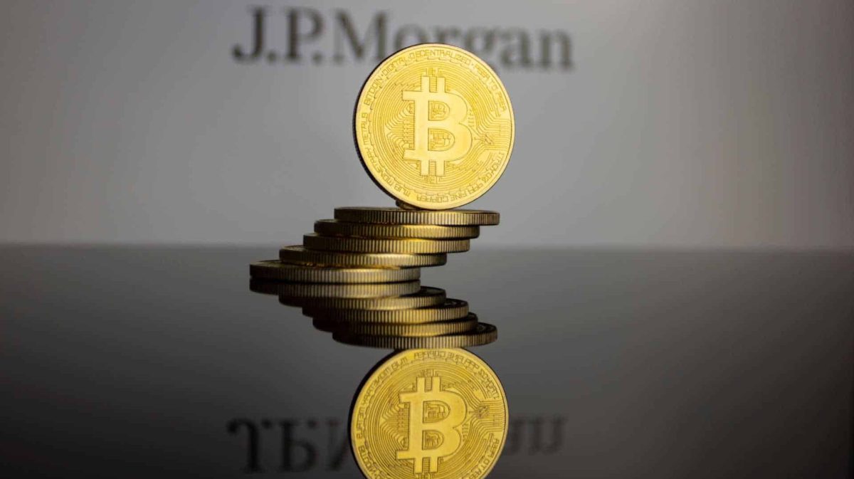 Bitcoin ultrapassa US$ 120.000, mas JP Morgan afirma que valor justo seria US$ 165.000!      
