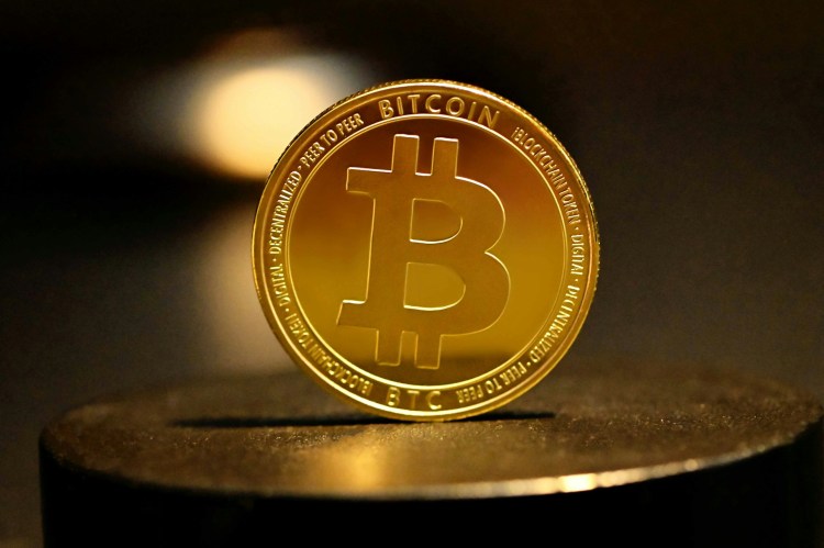 Roteiro On-Chain do Bitcoin Mostra $111.000 – $143.000 Como Faixa a Observar 