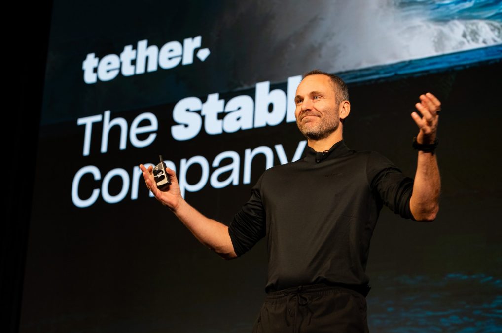 Tether adquire impressionantes 8.888 bitcoins, ultrapassando a marca de US$ 1 bilhão!