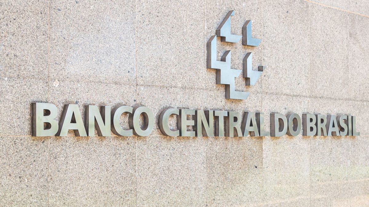 Banco Central do Brasil publica mega-regulamentação de corretoras de bitcoin  e criptomoedas | Cointimes
