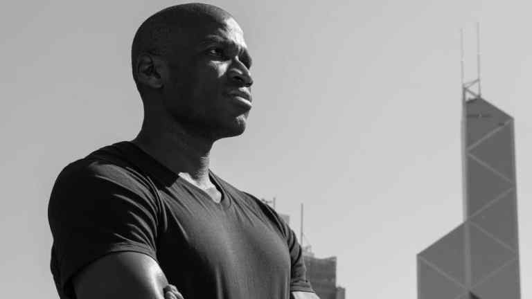 Bitcoin se prepara para fechar novembro em queda, mas Arthur Hayes prevê alta histórica em dezembro      