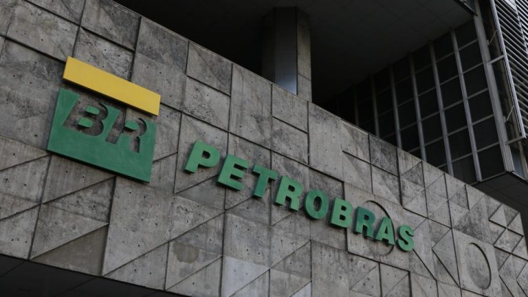 Petrobras cria dApp que pagará brasileiros em viagens abastecidas com SAF com a Fundação Cardano      