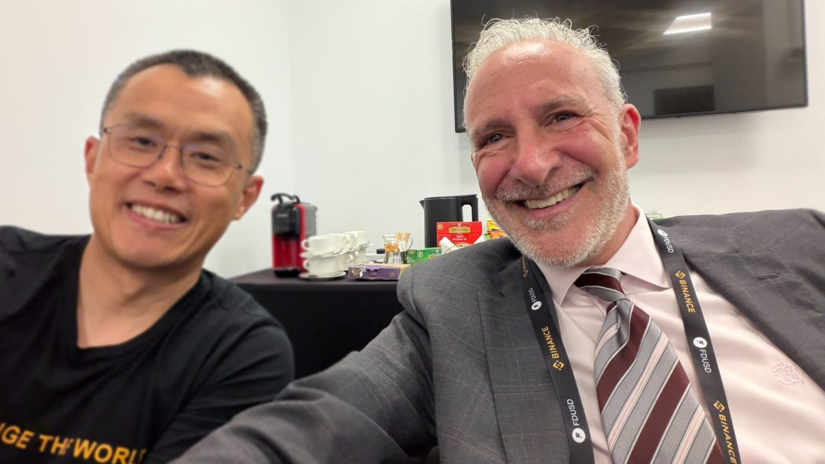 “Holders de bitcoin acham que vão ganhar muito dinheiro, mas é o oposto”, diz Peter Schiff