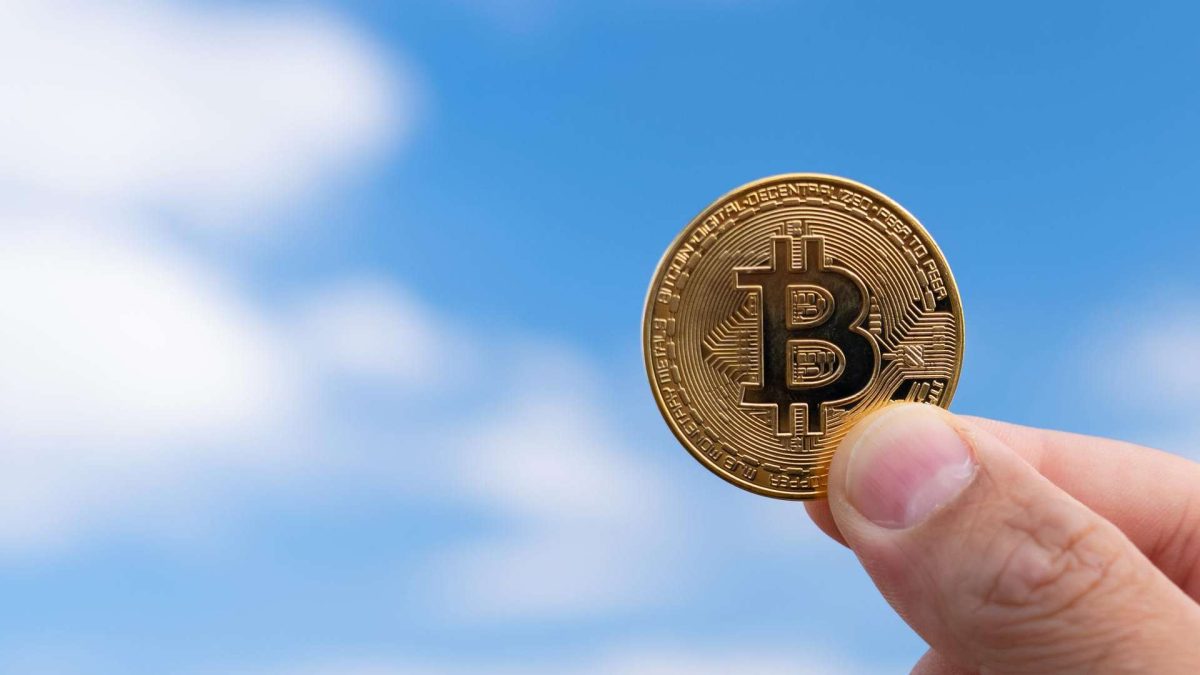 Governo da Argentina corta burocracia e consolida regras para corretoras de criptomoedas