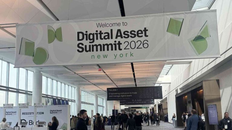 Digital Asset Summit 2026: stablecoins, regulação e Wall Street definem o tom do maior evento de ativos digitais dos EUA      